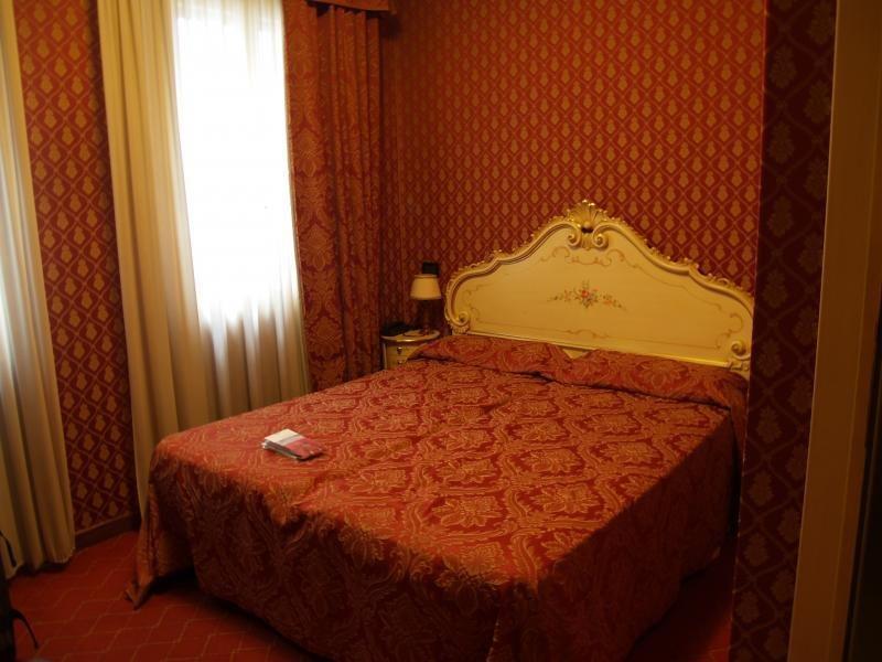 Hotel Mignon Velence Kültér fotó