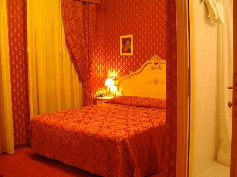 Hotel Mignon Velence Kültér fotó