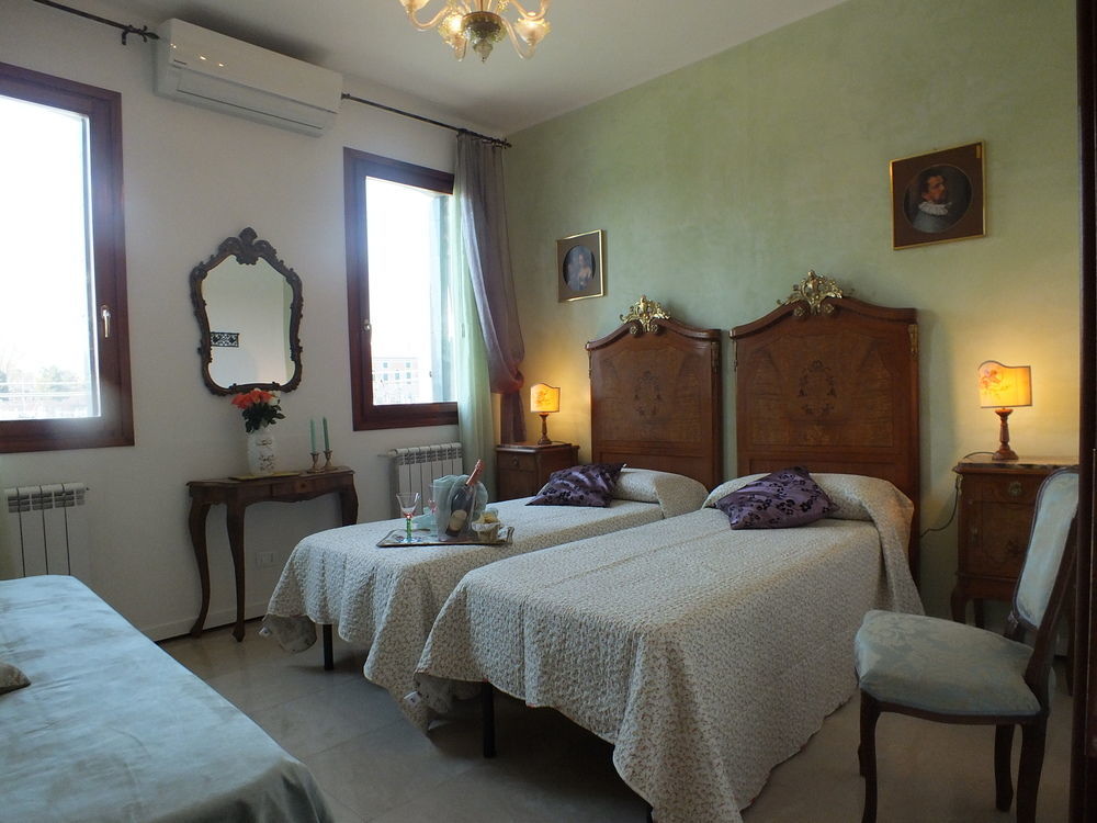 Hotel Mignon Velence Kültér fotó