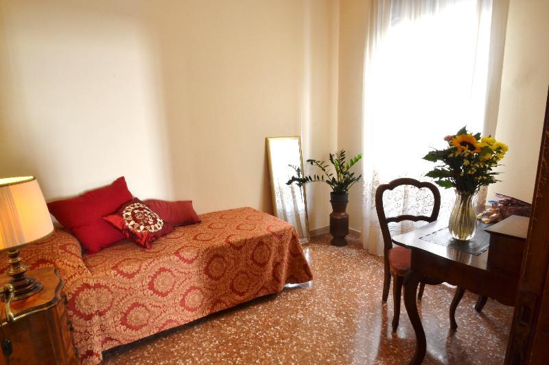 Hotel Mignon Velence Kültér fotó
