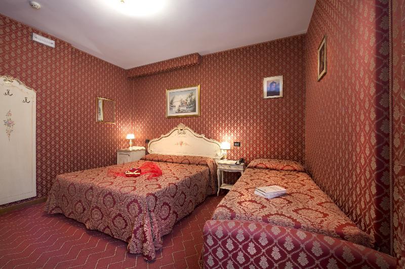 Hotel Mignon Velence Kültér fotó
