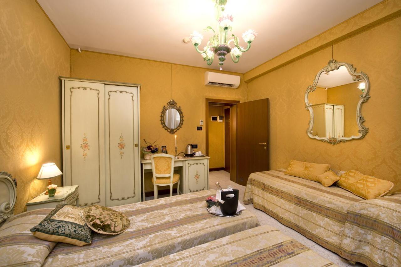 Hotel Mignon Velence Kültér fotó