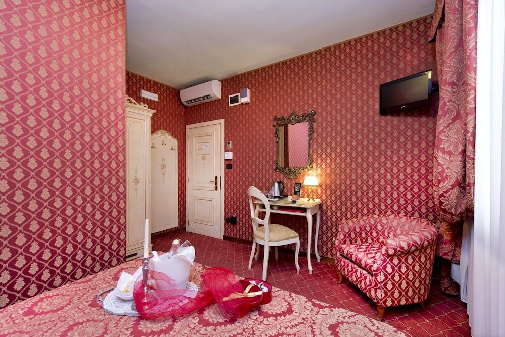 Hotel Mignon Velence Kültér fotó